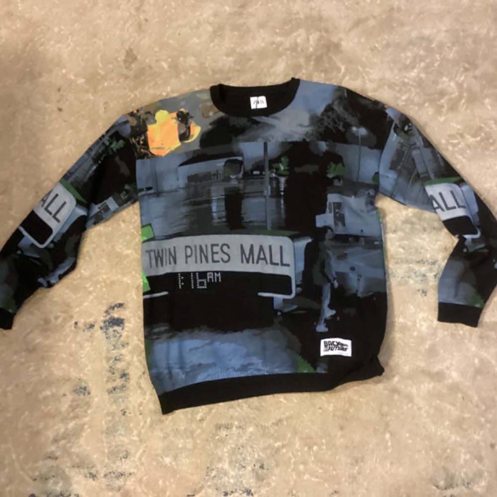Sweater - Picture 2 of 9